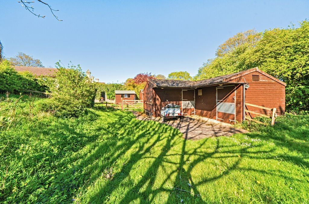 Property photo 2 of 33 1451514-24-69Eaaebd2E089
