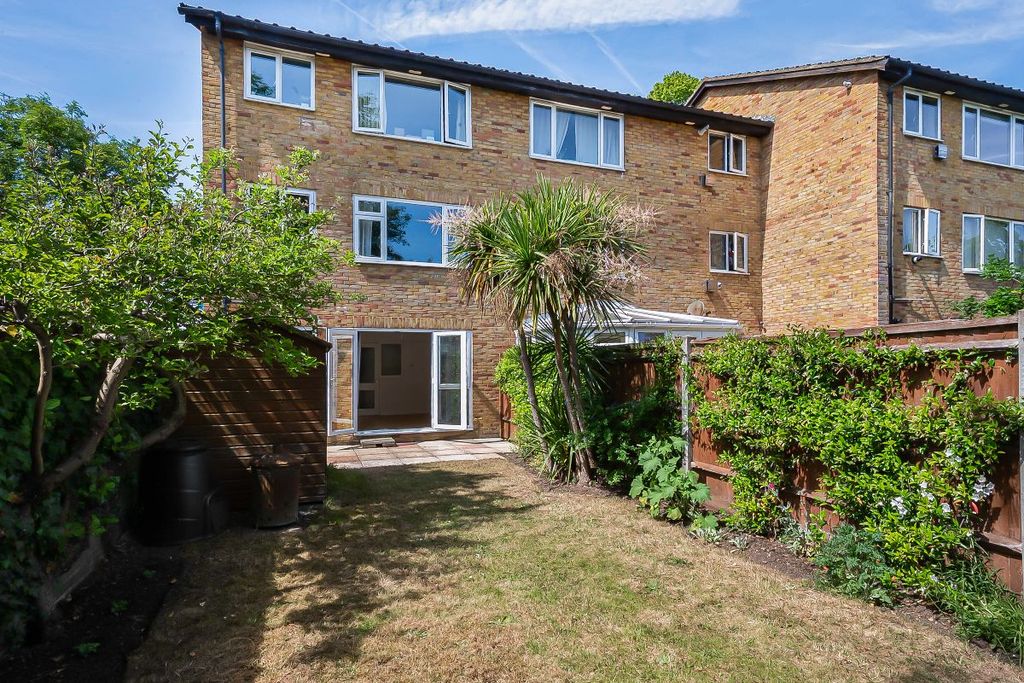 Property photo 3 of 10