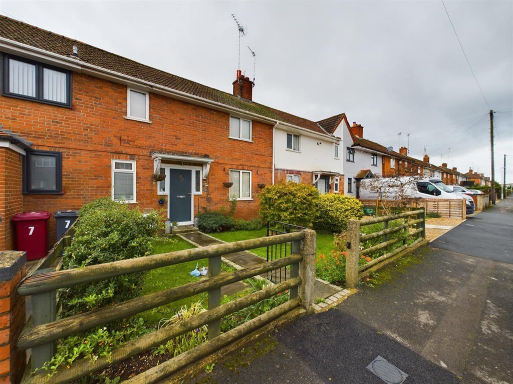 Property photo 1 of 14 Cam01224G0-Pr0477-Still014.Jpg