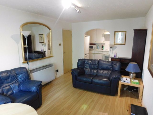 Property photo 3 of 7