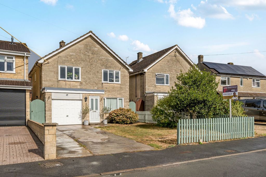 Property photo 1 of 23