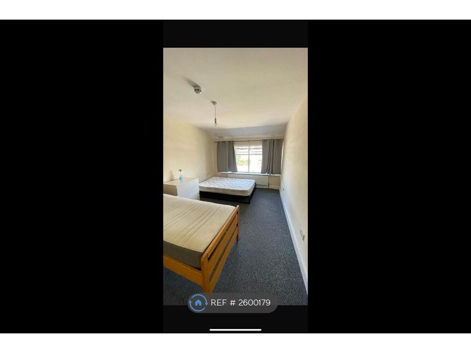 Property photo 3 of 3