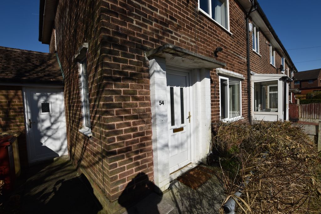 Property photo 2 of 18