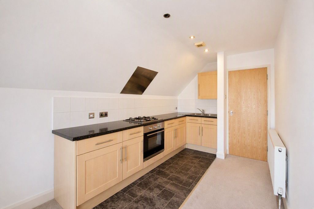 Property photo 3 of 8 Picture No. 36