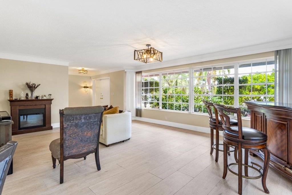 Property photo 2 of 10 <Alttext/>