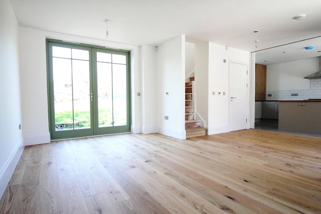 Property photo 2 of 11 Picture No. 03