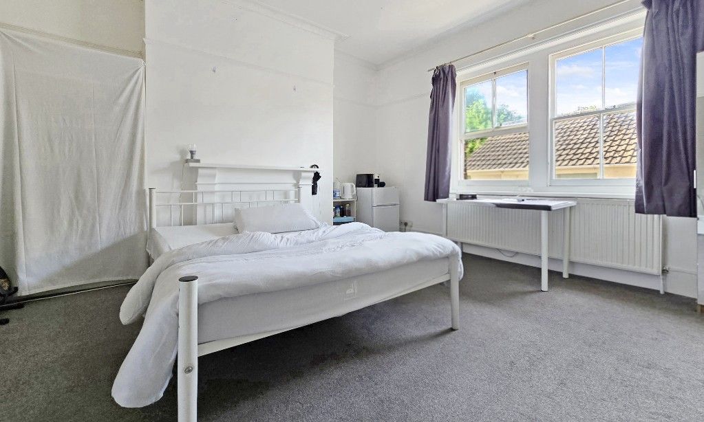 Property photo 2 of 4 Room 7 - Photo C