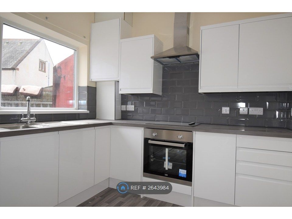 Property photo 1 of 16 Kitchen