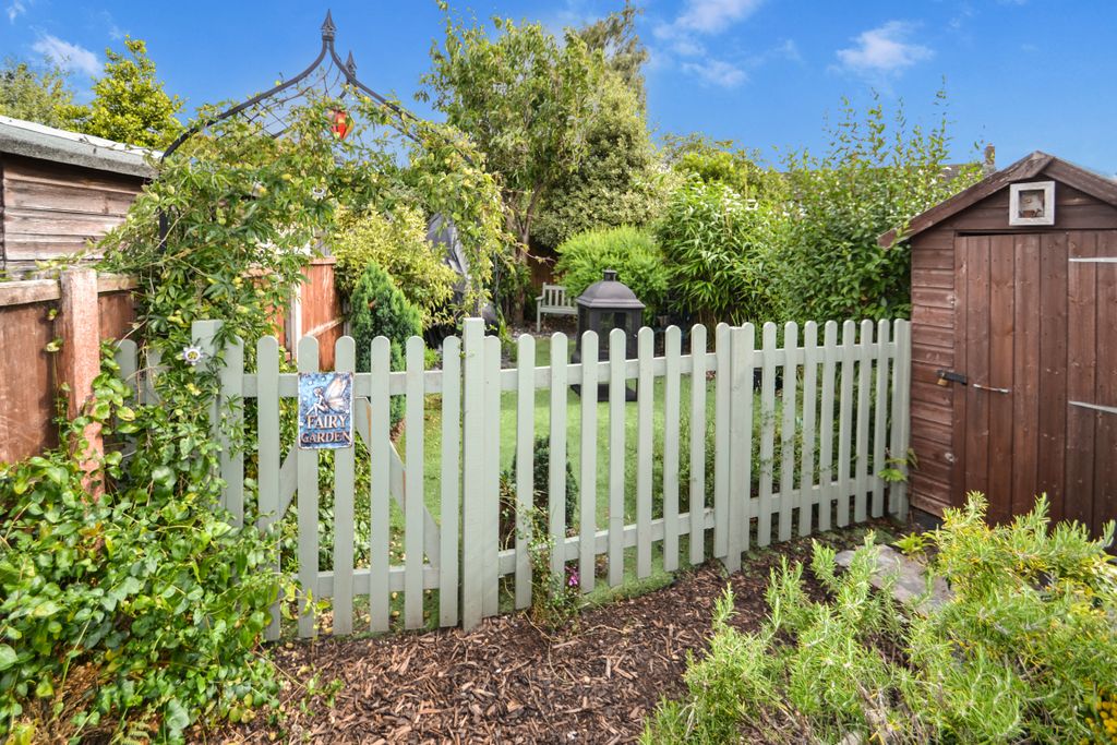 Property photo 2 of 15 Rear Garden