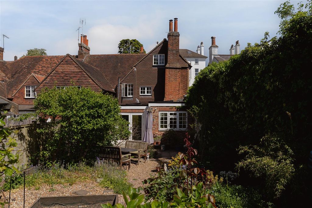 Additional image 16 of 3 bed semi-detached house for saleDene Street, Dorking RH4