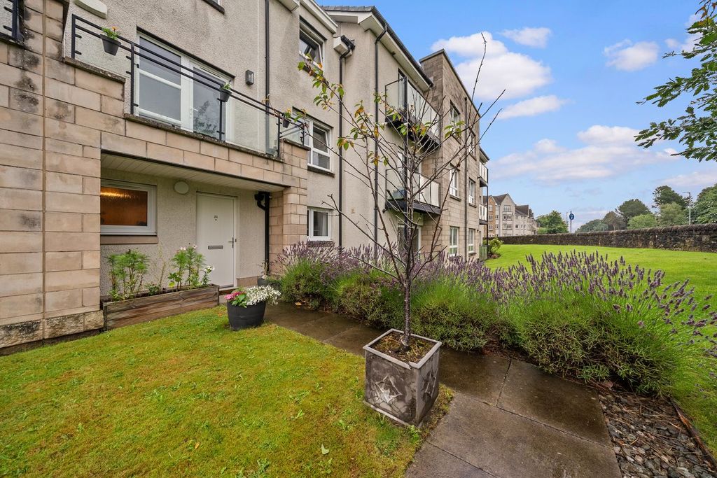 Property photo 3 of 50