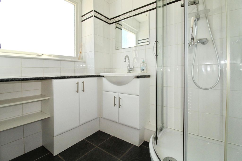 Property photo 3 of 27 Pbox-Img.Jpg