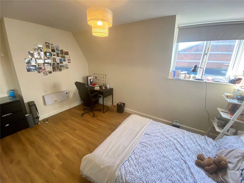 Property photo 3 of 13 Picture No. 02