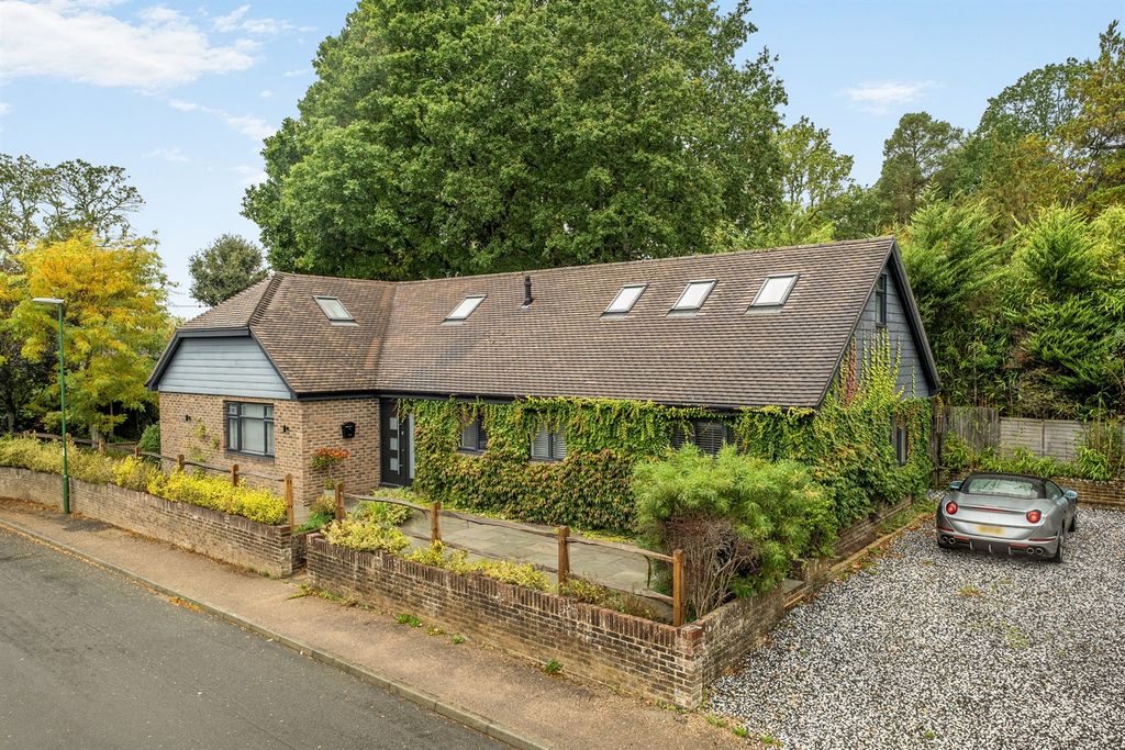 Property photo 1 of 18 (Main)