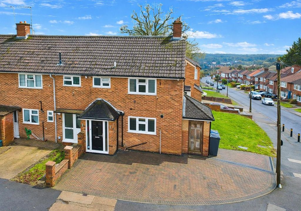 Property photo 1 of 11 1.Png