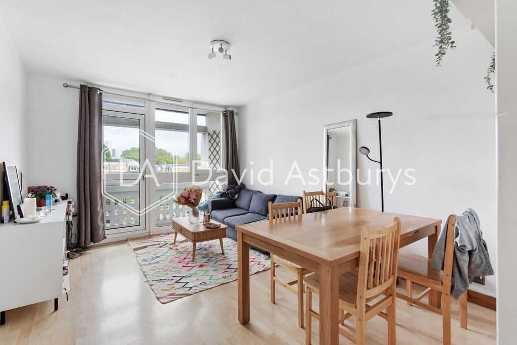 Property photo 3 of 11 180820258_Daisl_Flat 25 Stelfox Penton Rise_WC1X 9