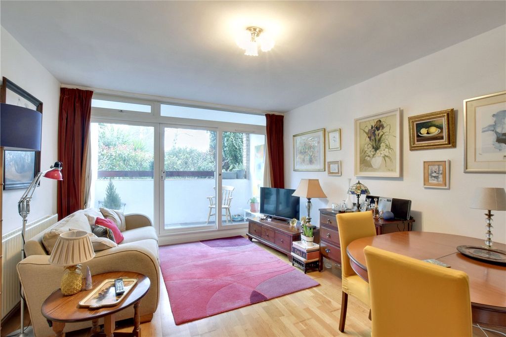 Property photo 1 of 16 Picture No. 03