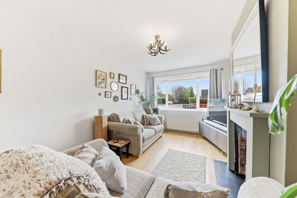 Property photo 3 of 26