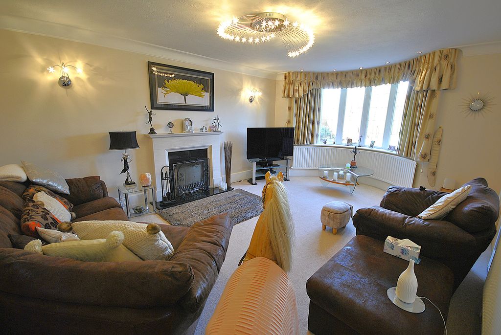 Additional image 17 of 5 bed detached house for saleBawtry Road, Doncaster DN4