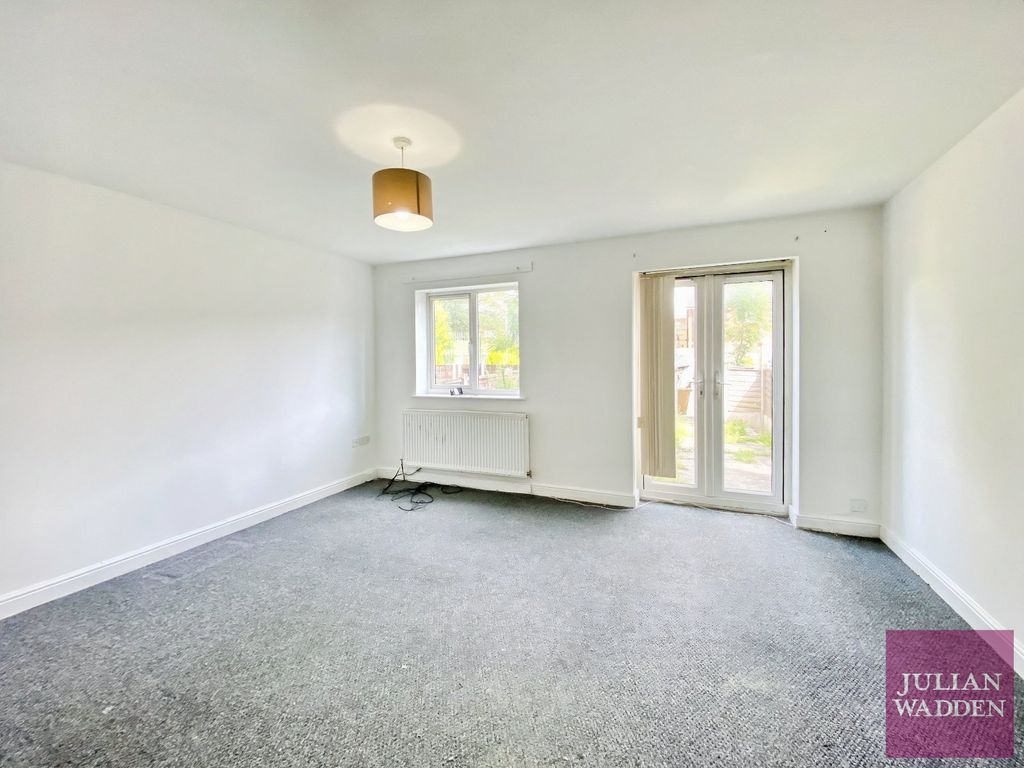 Property photo 2 of 10 Picture No. 04