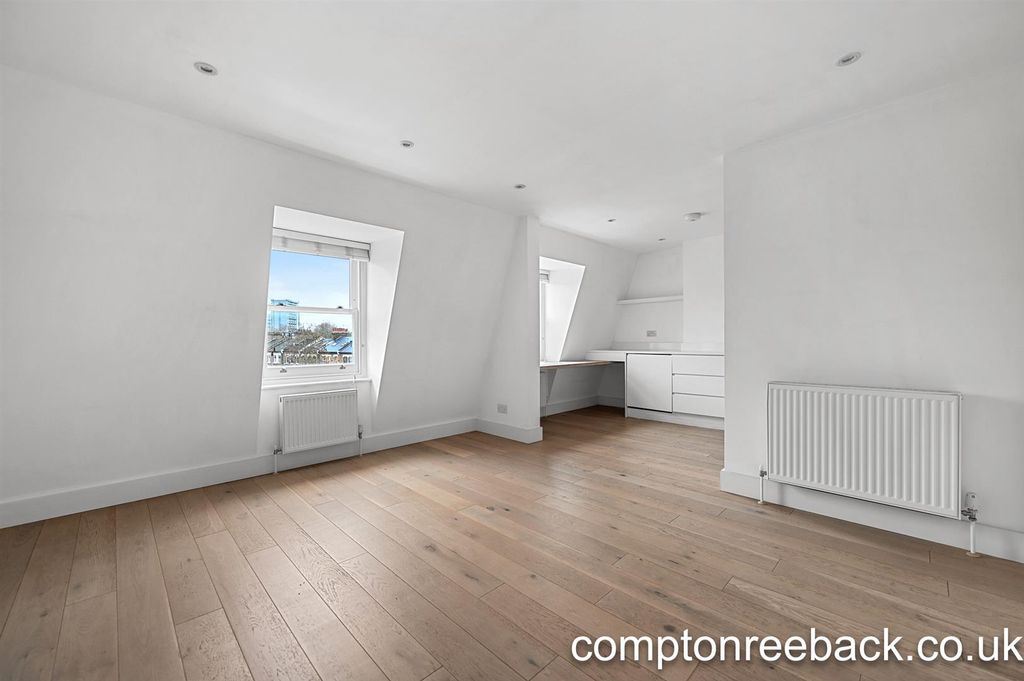 Property photo 1 of 9 Elgin Avenue - Receptiona3 (1).Jpg
