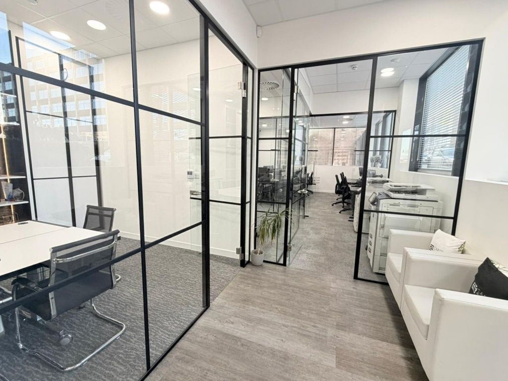 Property photo 1 of 10 Photo 16