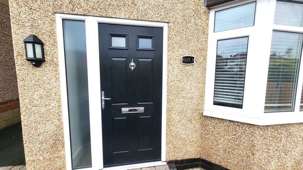 Property photo 2 of 12