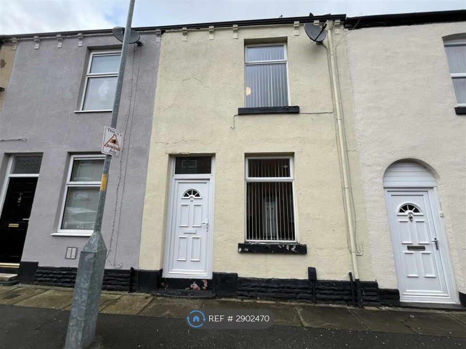 Property photo 1 of 12