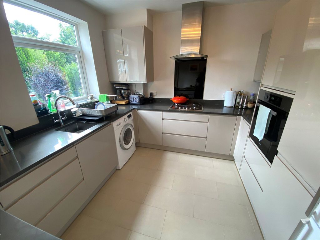 Property photo 3 of 29 Picture No. 08