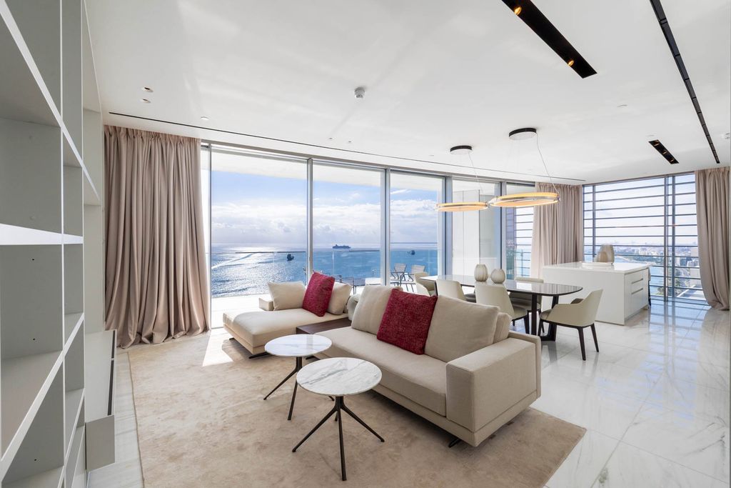 Property photo 1 of 30