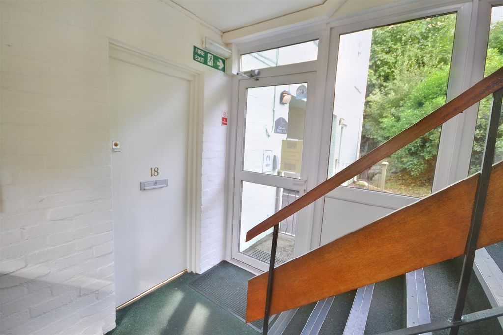 Additional image 7 of 2 bed flat for saleHaven Court, Little Haven, Haverfordwest SA62