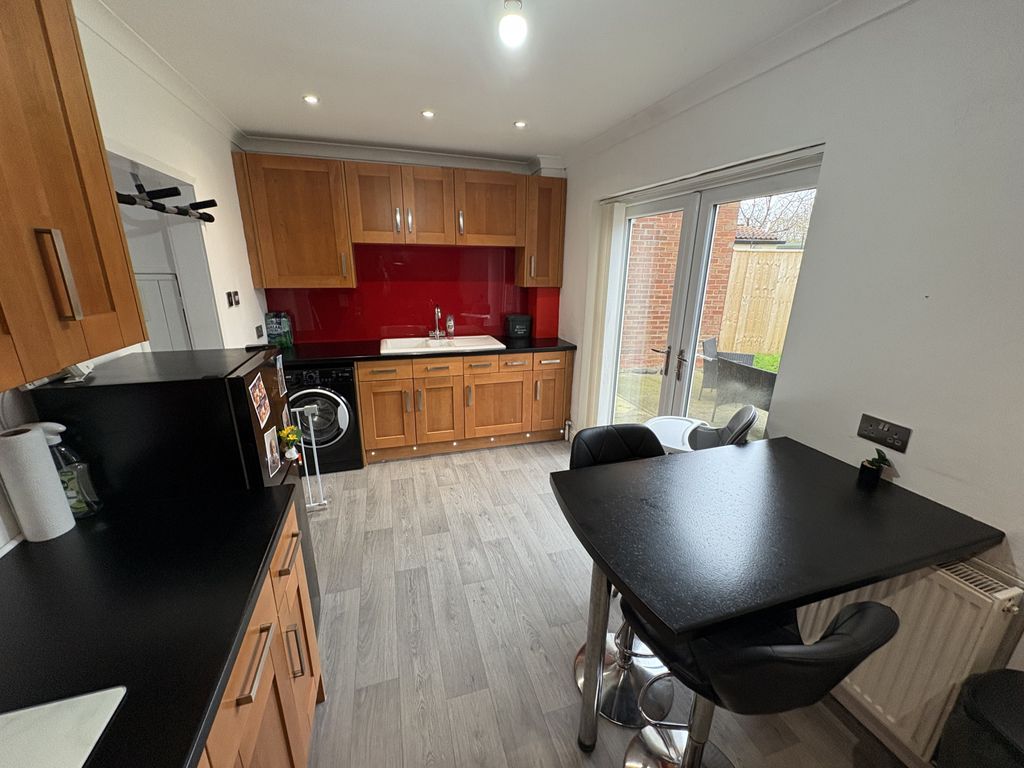 Property photo 2 of 15 Gallery