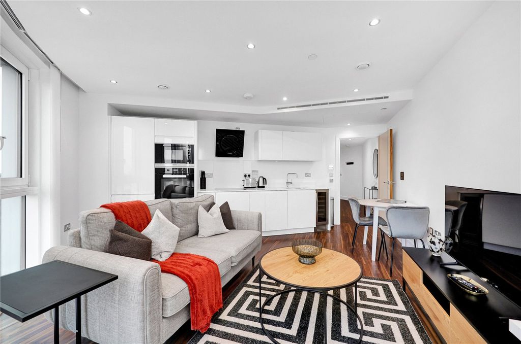 Property photo 1 of 21 Picture No. 13