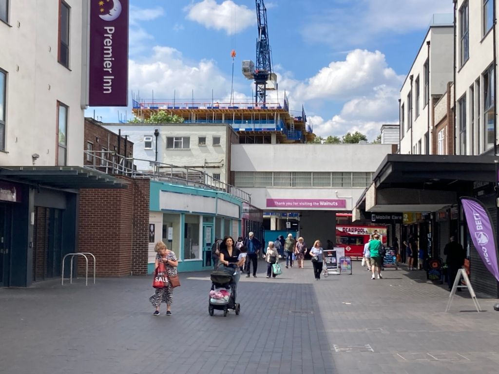 Property photo 2 of 3