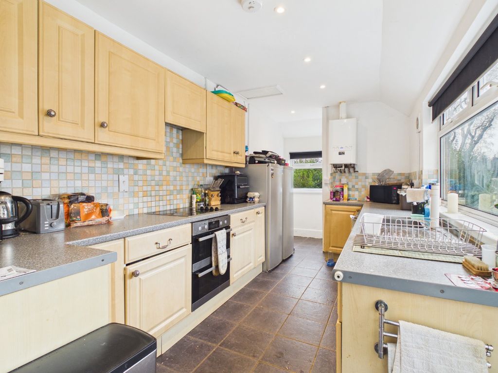 Property photo 2 of 15 4846644