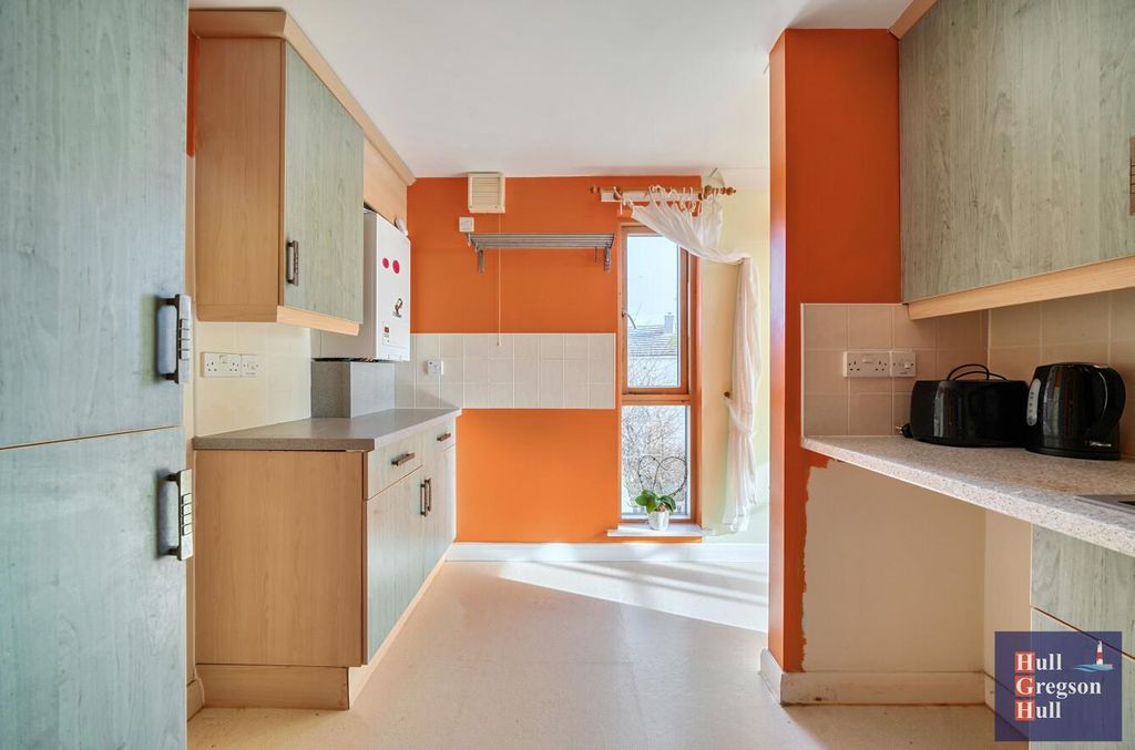 Additional image 5 of 2 bed flat for saleGrangecroft Road, Portland DT5