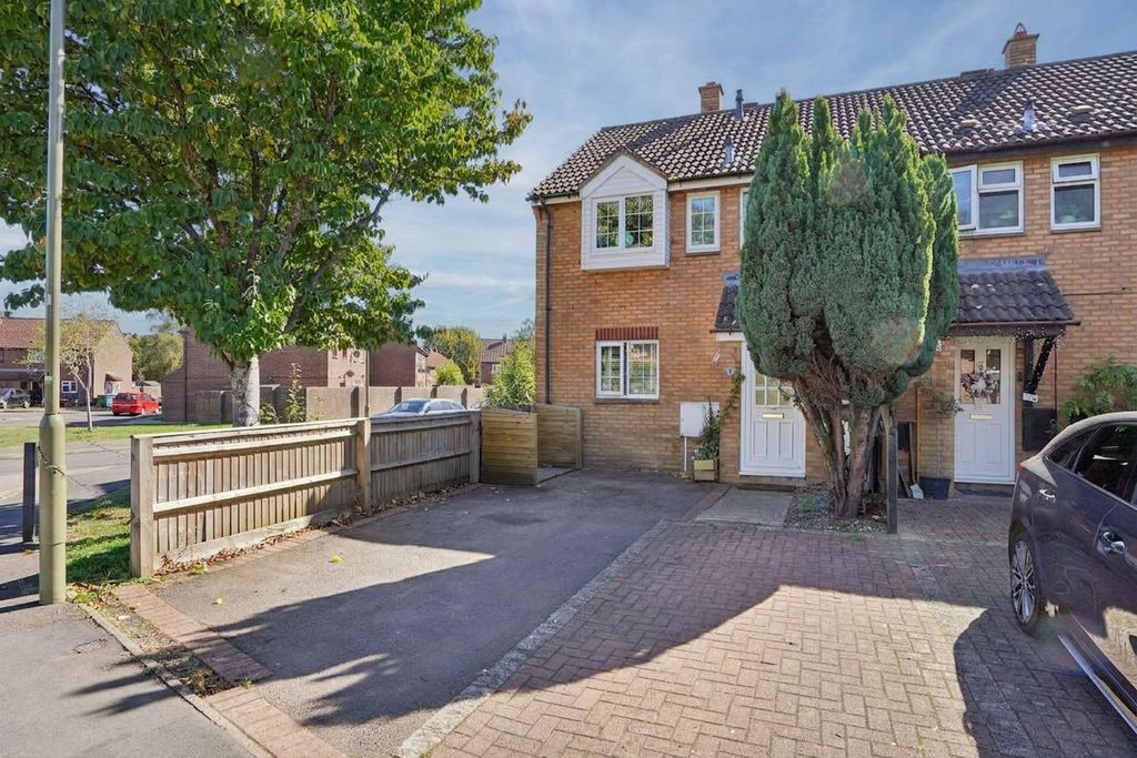 Property photo 1 of 20