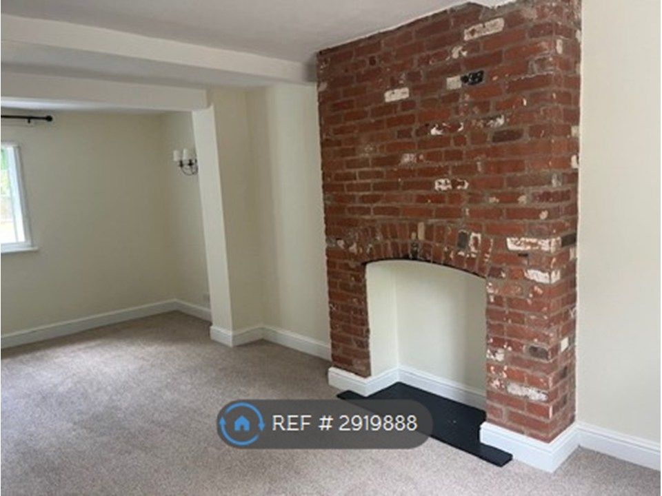 Property photo 3 of 26 Living Room