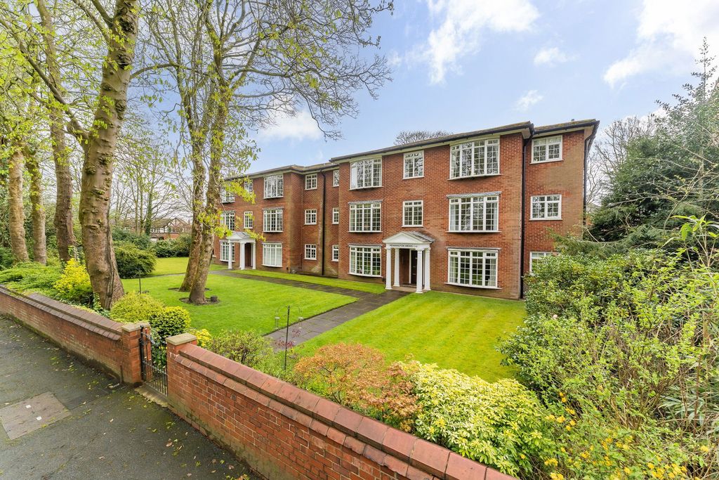 Property photo 1 of 25