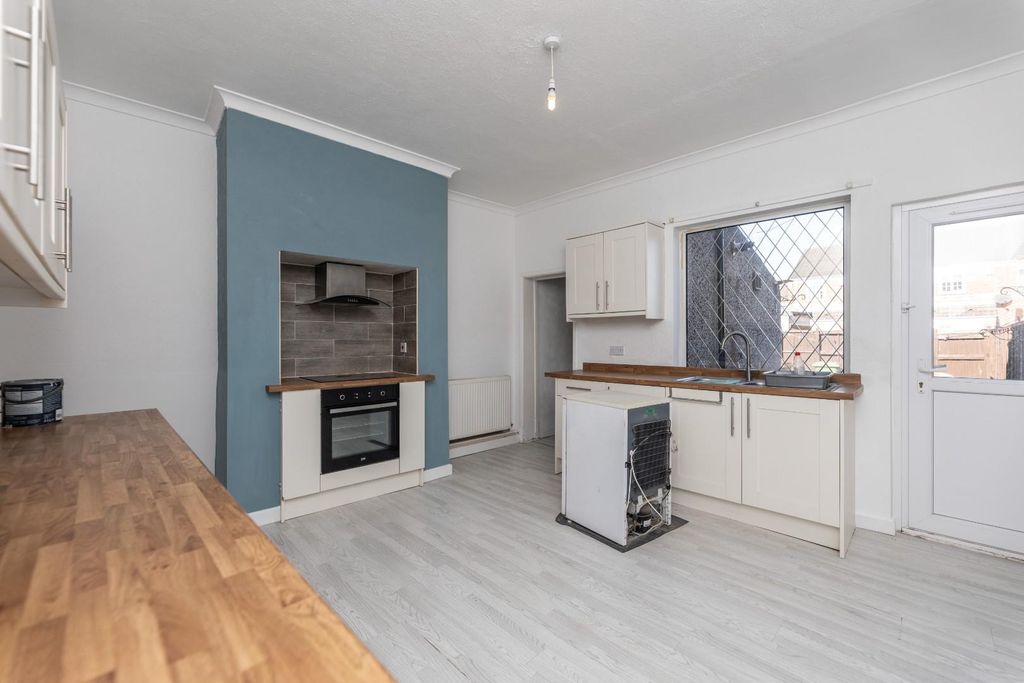 Property photo 2 of 18 5C5A7505.Jpg