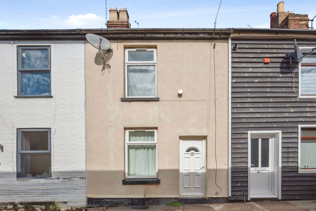 Property photo 1 of 14