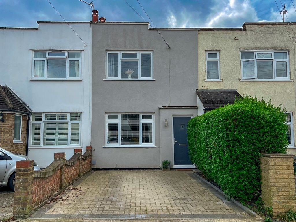 Property photo 1 of 27