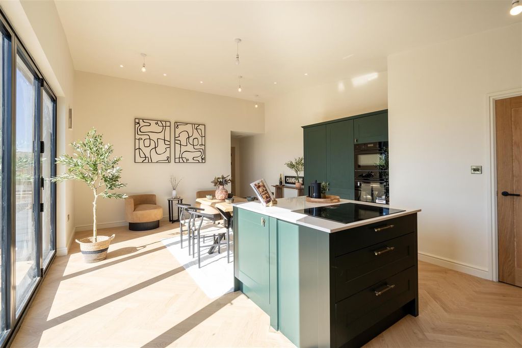 Additional image 5 of 6 bed detached house for saleClickemin, Ponteland, Newcastle Upon Tyne NE20