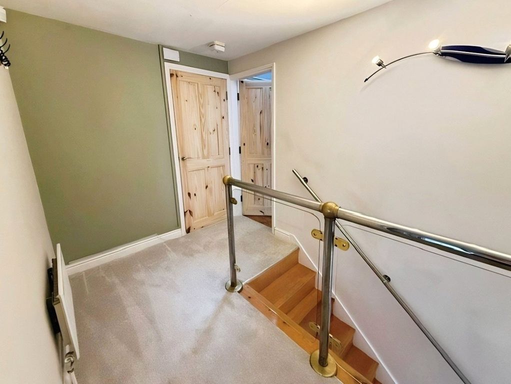 Property photo 3 of 12 Stairs