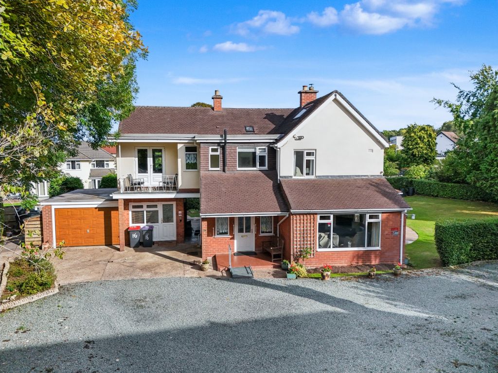 Property photo 3 of 27 4476065