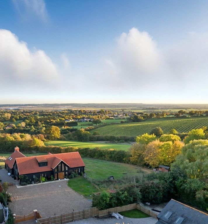 Property photo 2 of 31 Picture No. 78