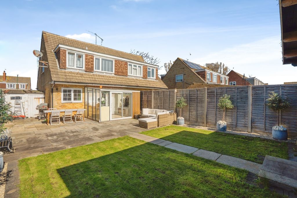 Property photo 2 of 15 Pbox-Img.Jpg