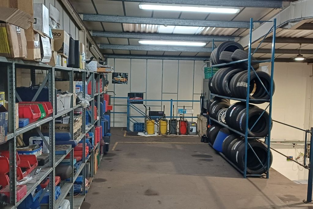 Property photo 2 of 7