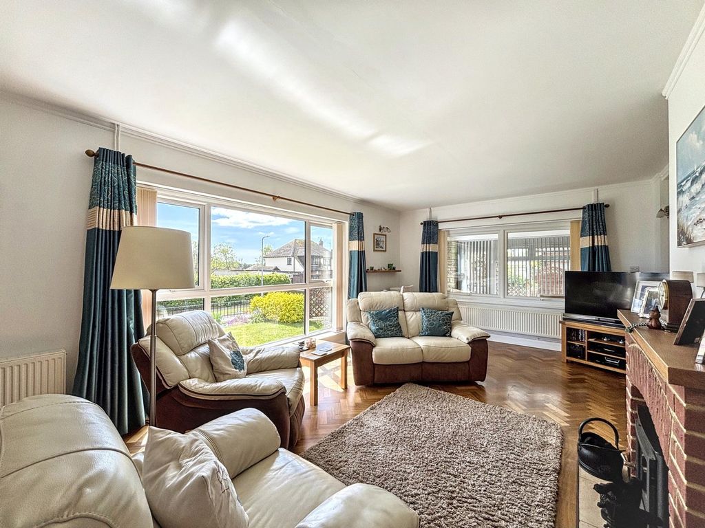 Property photo 2 of 24