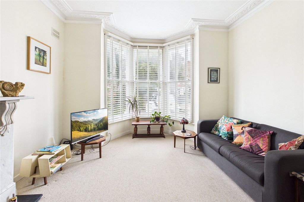 Property photo 2 of 10 Picture No. 02